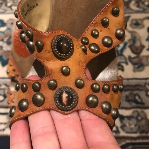 Yellow wedges! - Picture 2 of 2